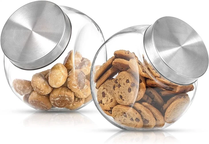 Kitchen Counter With Lids